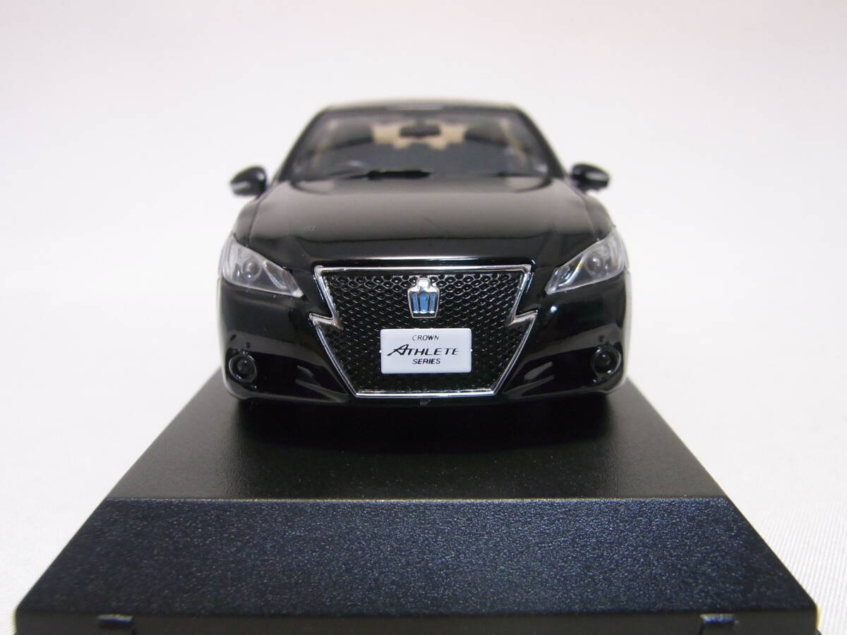 ★希少の黒!★TOYOTA Crown Hybrid Athlete G Black 1/43【14代目 210 クラウン ハイブリッド アスリート G 黒】★検:Re BORN ロイヤル S_画像4