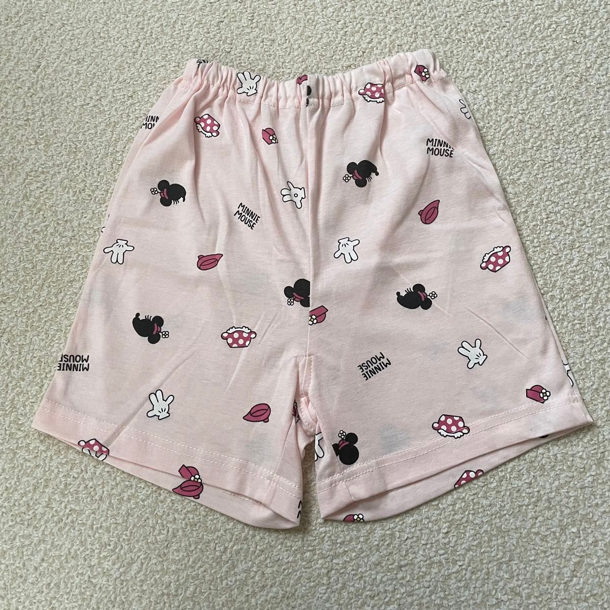 新品★Disneyミニーちゃん 半袖 ハーフパンツ 夏用 パジャマ ピンク キッズ 女の子 120cm