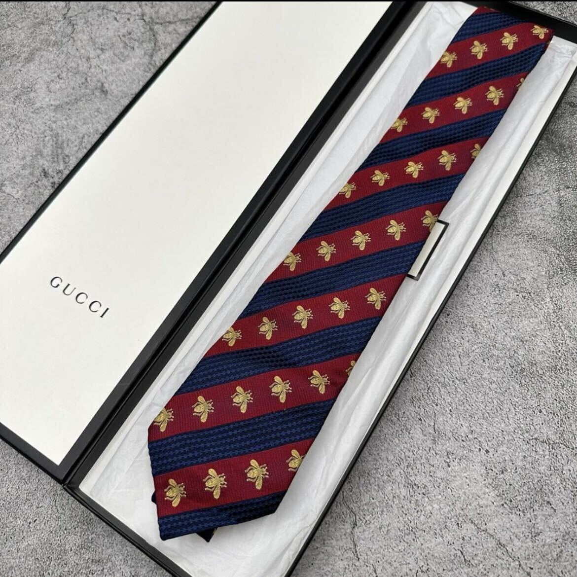 1円【未使用】GUCCI グッチ 現行 ネクタイ ビー 蜂 濃紺色 1円【未使用】GUCCI グッチ 現行 ネクタイ ビー 蜂 濃紺色