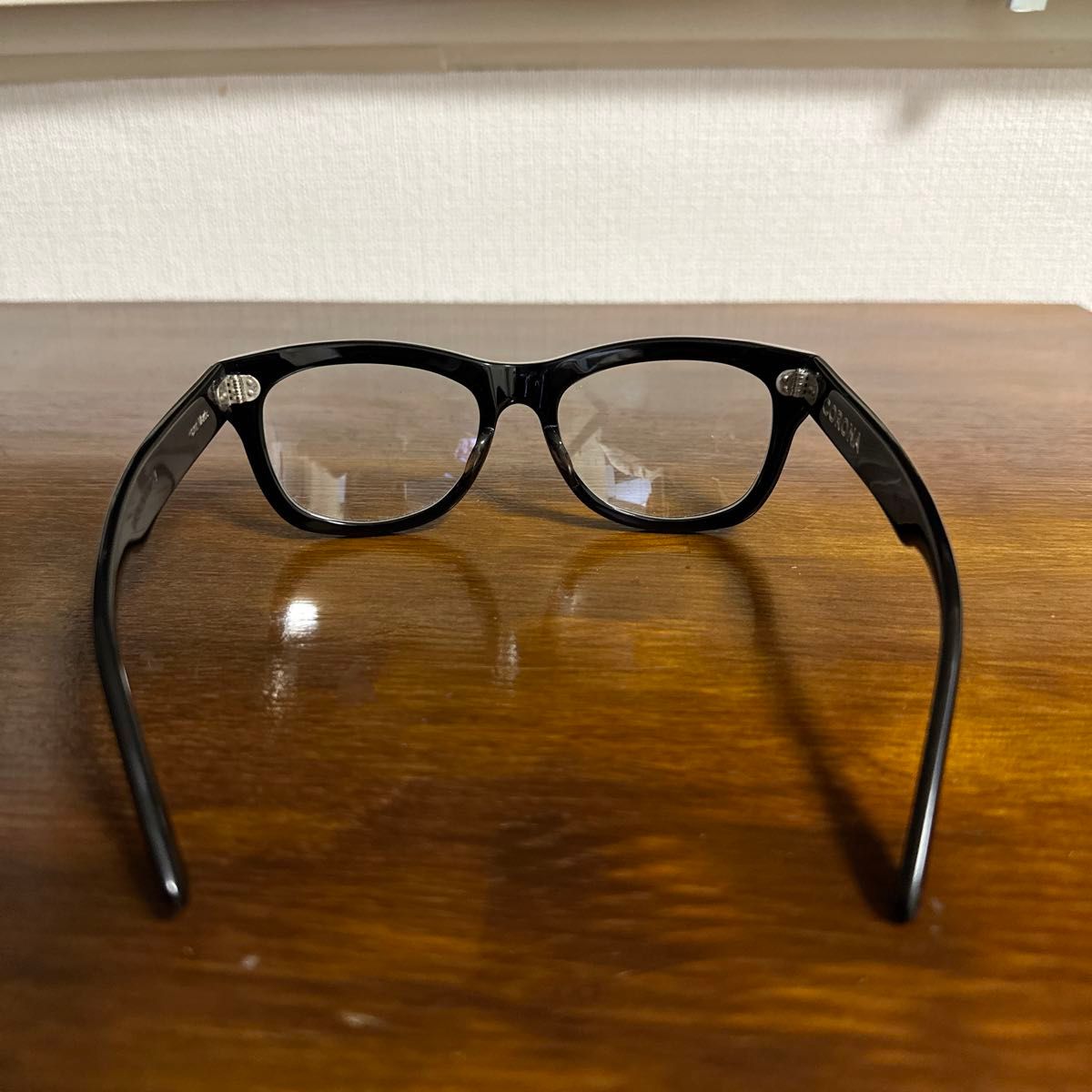 CORONA UTILITY BROKEN ARROW HENRY ポストカード付き CORONA UTILITY BROKEN ARROW HENRY ポストカード付き