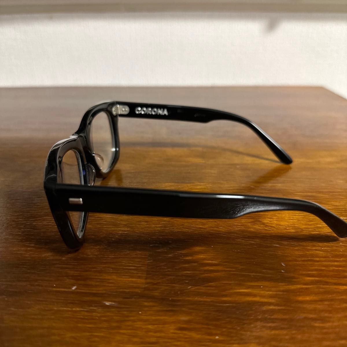 CORONA UTILITY BROKEN ARROW HENRY ポストカード付き CORONA UTILITY BROKEN ARROW HENRY ポストカード付き
