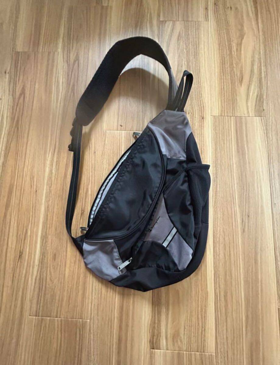 Old Champion ボディバッグ y2k 90s bodybag 00sショルダーバッグ 円堂守　着用_画像2