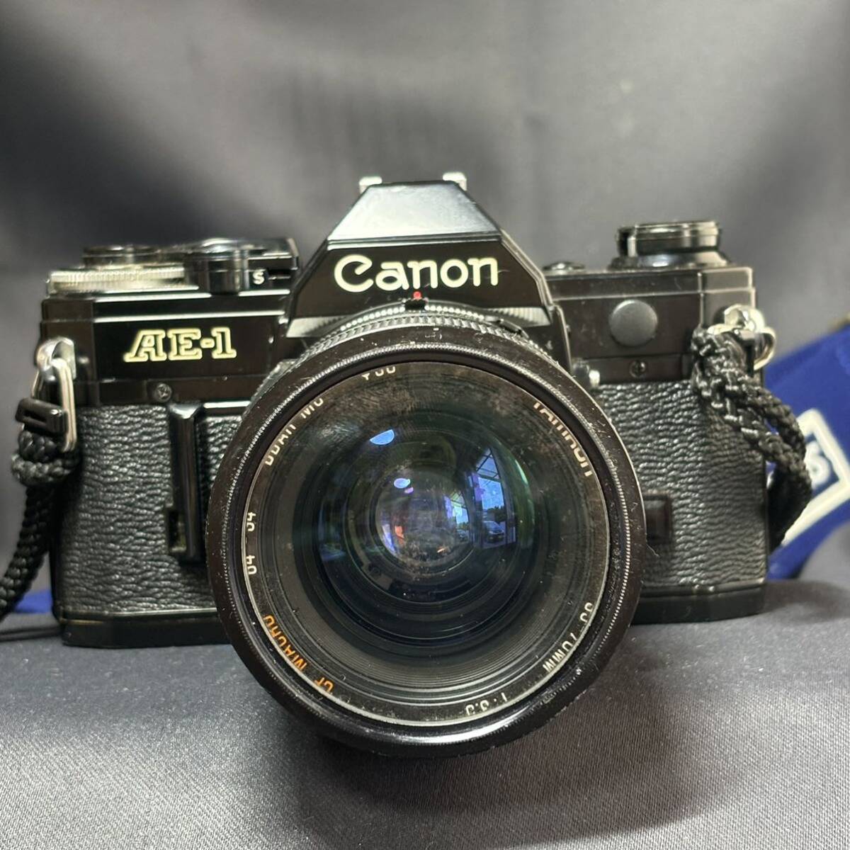 Canon キャノン AE-1 一眼レフ フィルムカメラ/カメラレンズ TAMRON 35-70mm 1:3.5 ボディ ブラック 動作未確認の画像2