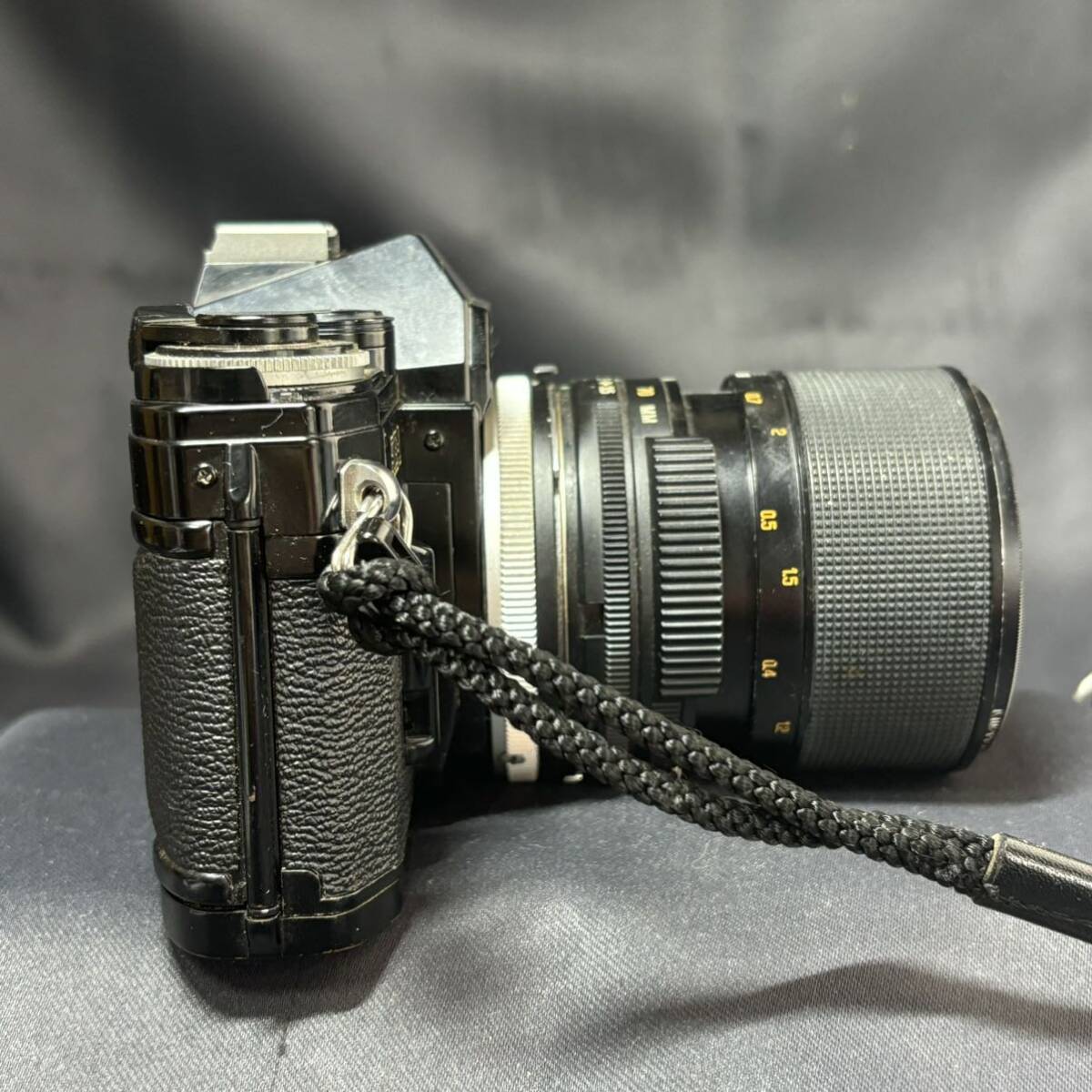 Canon キャノン AE-1 一眼レフ フィルムカメラ/カメラレンズ TAMRON 35-70mm 1:3.5 ボディ ブラック 動作未確認_画像7