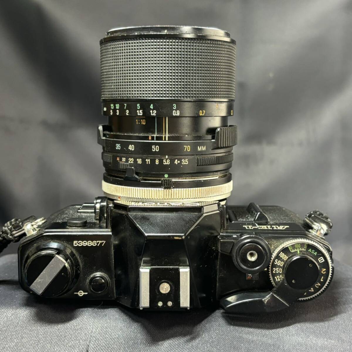 Canon キャノン AE-1 一眼レフ フィルムカメラ/カメラレンズ TAMRON 35-70mm 1:3.5 ボディ ブラック 動作未確認_画像4