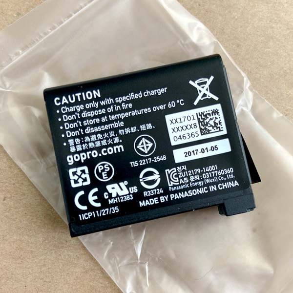 ２個セット【GoPro 純正】 HERO 4用 充電池 バッテリー (AHDBT-401) 新品未使用の画像2