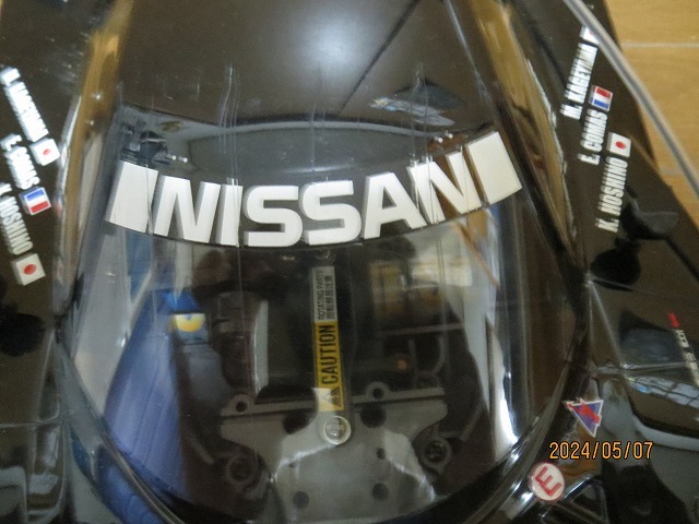 現状品 ジャンク品 NISSAN R390 GT1 TAMIYA製 おそらく欠品あり ボディ傷・破損あり の画像3