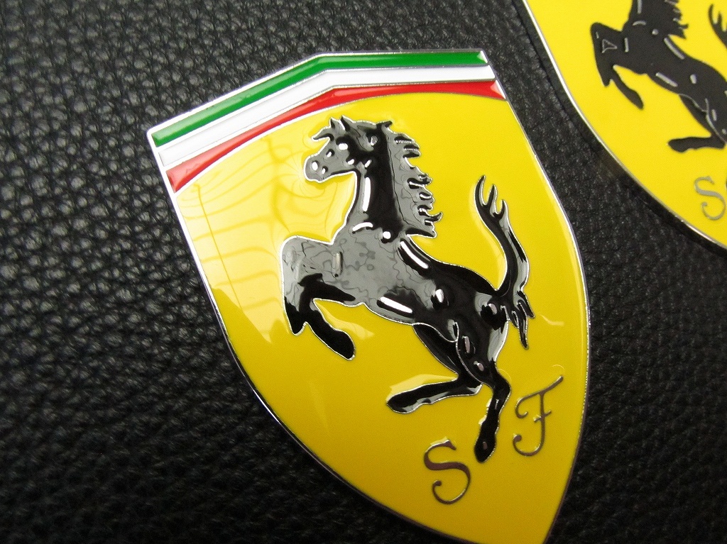  new goods Ferrari metal aluminium sticker /2 pieces set /20/ decal seal emblem custom 