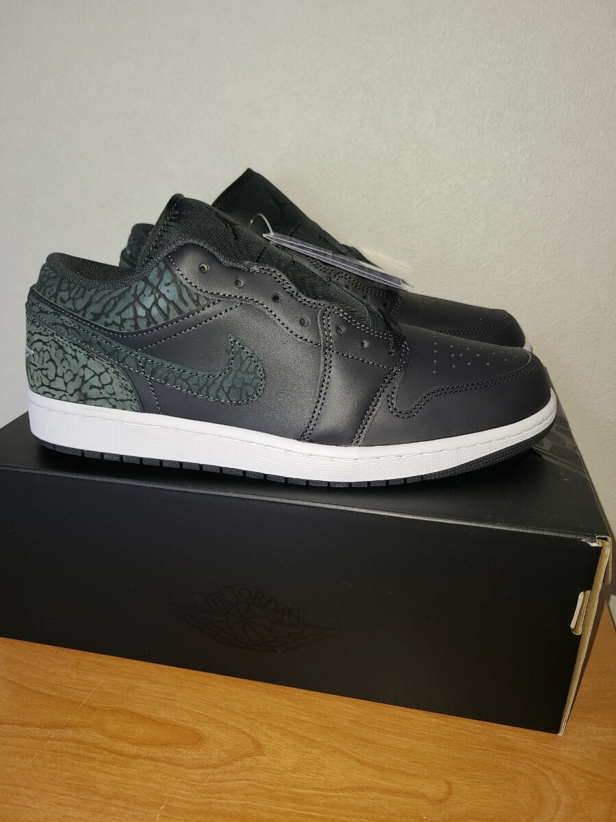 NIKE AIR JORDAN 1 LOW SE 新品29.0cm　BLACK ELEPHANT 　ナイキ エアジョーダン 1 ロー オフノワール ブラックエレファント FB9907-001_画像5