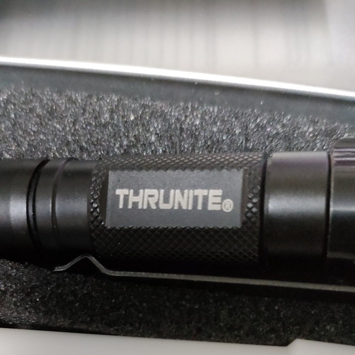 THRUNITE LEDライト T10