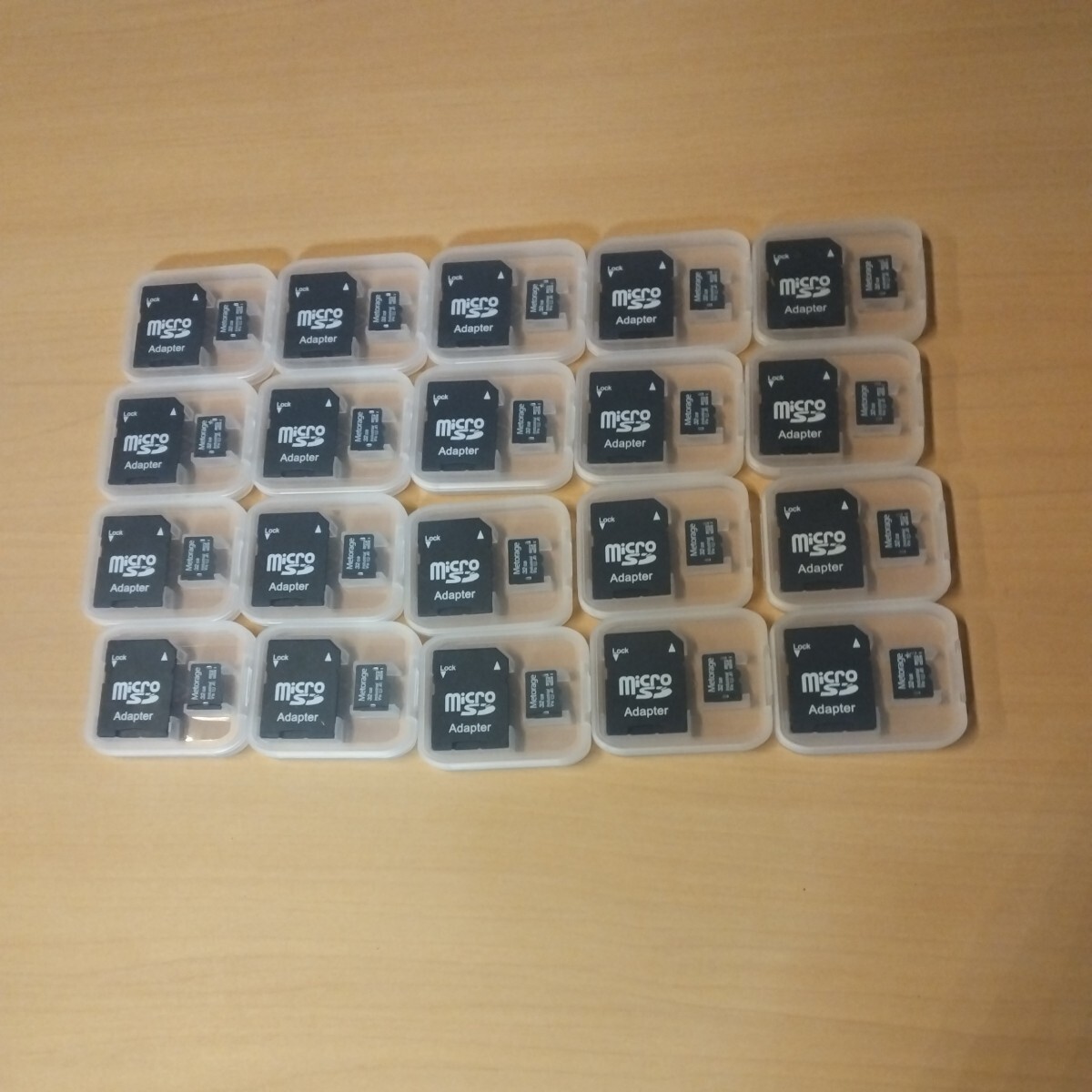新品 20枚 マイクロ SD カード 32GB micro SDXCカード class10 UHS-I Metorage 高速 耐熱 高耐久 Industrial grade SDカードアダプタ付の画像1