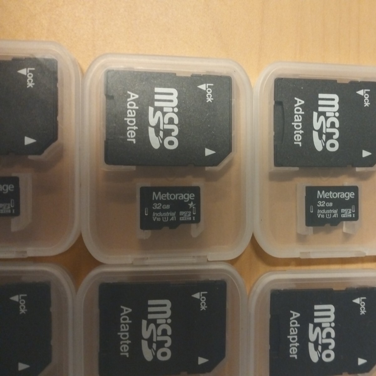 新品 30枚 マイクロ SD カード 32GB micro SDXCカード class10 UHS-I Metorage 高速 耐熱 高耐久 Industrial grade SDカードアダプタ付の画像2