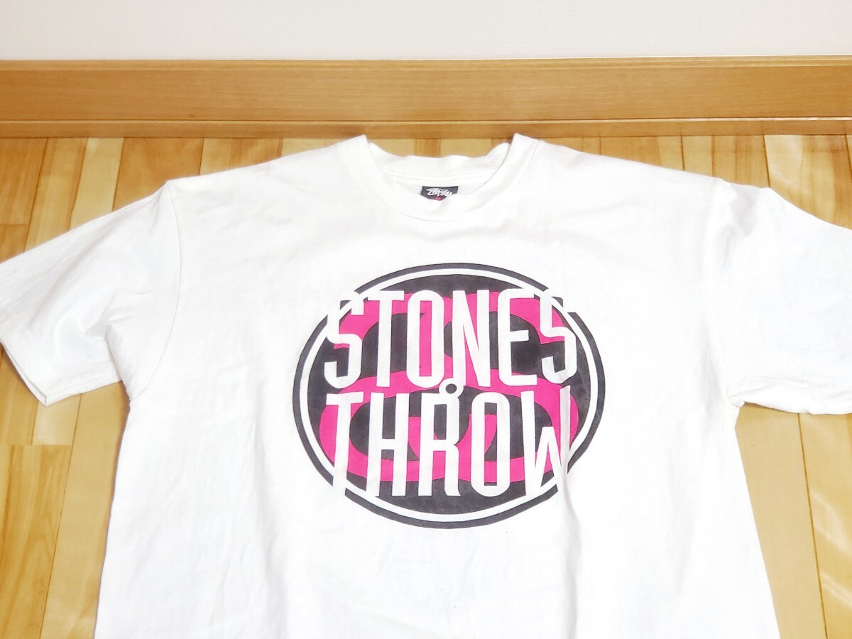 激レア 2009年 stussy x STONES THROW ツアーコラボTシャツ ステューシー ストーンスロウ ホワイト サイズ、Lの画像1