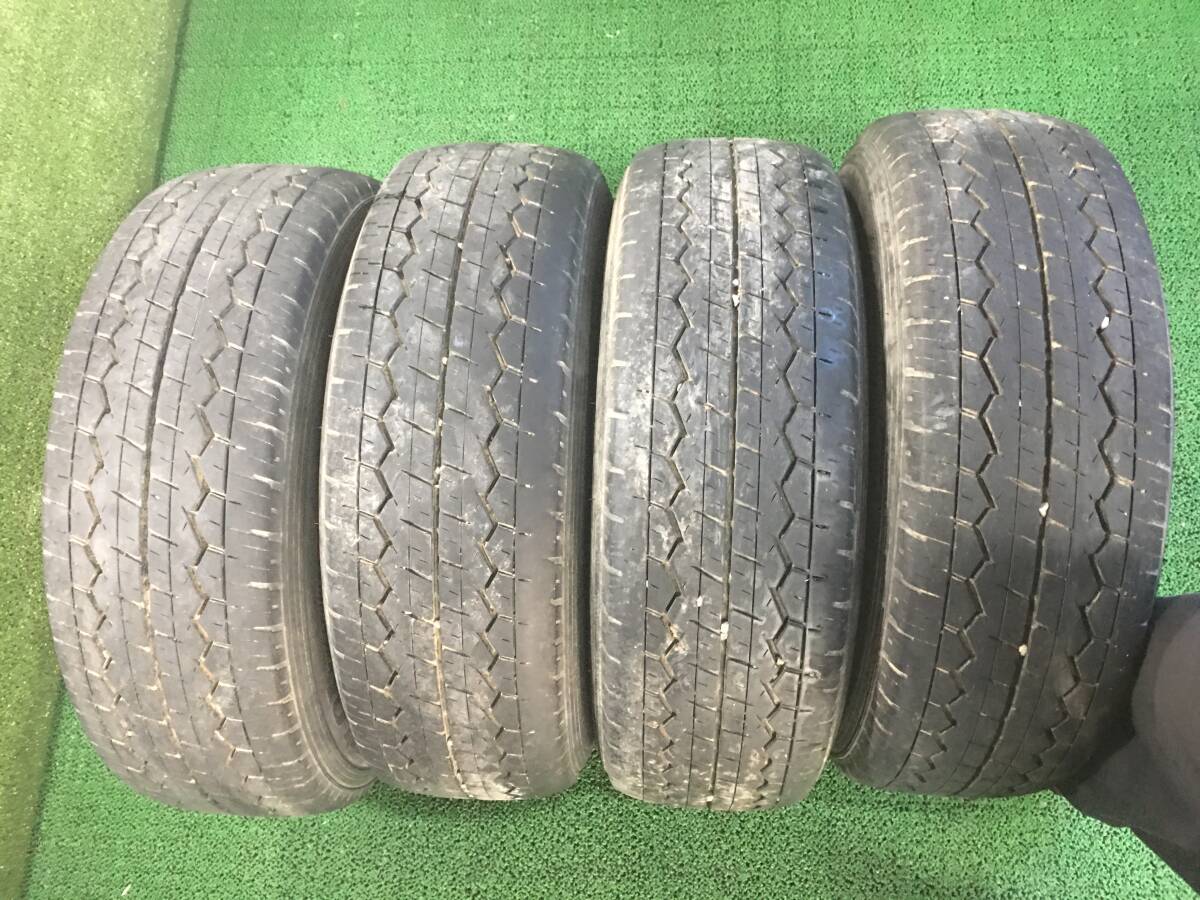 ハイエース等に!! メーカー不明 15x6.5J OFF30 PCD139.7 215/70R15 ダンロップ DV-01 夏タイヤ 売切!!_画像6