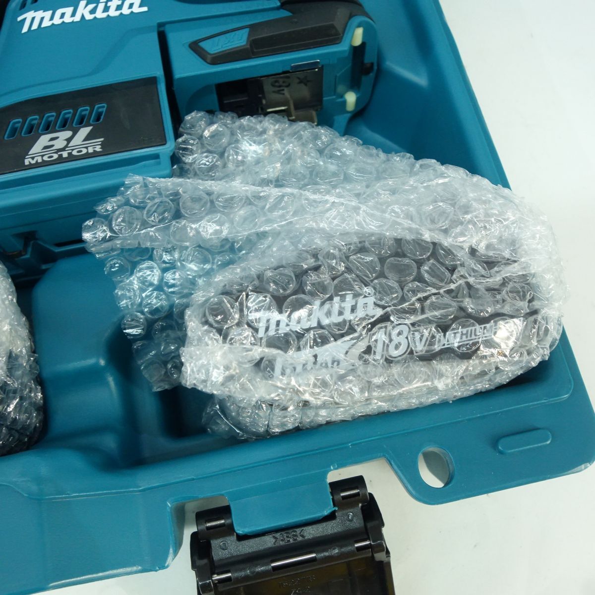 104【未使用】makita/マキタ 18V 24mm 充電式ハンマドリル HR244DRGX セット品 SDSプラス_画像5