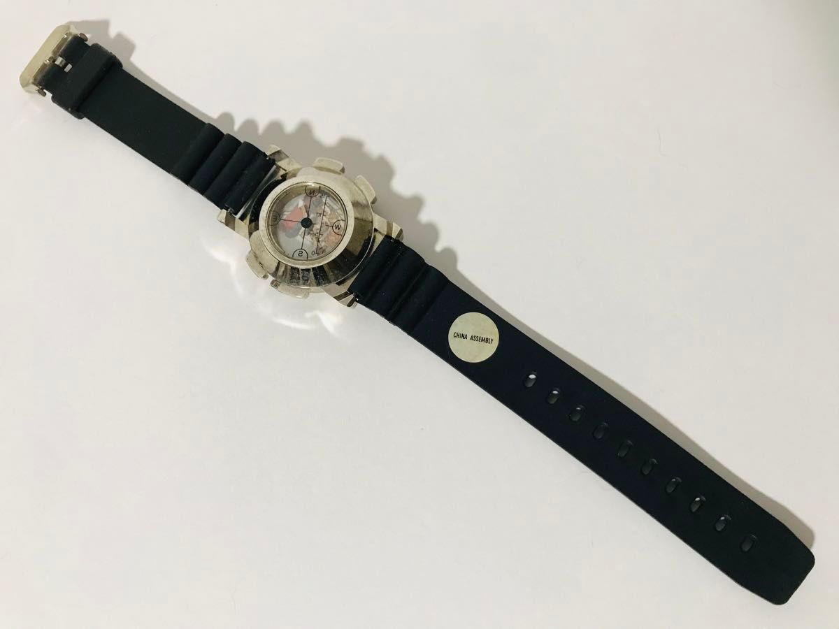 希少品 BLACK NIKKA 腕時計 ニッカ ウイスキー 方位磁石 稼働品 希少品 BLACK NIKKA 腕時計 ニッカ ウイスキー 方位磁石 稼働品
