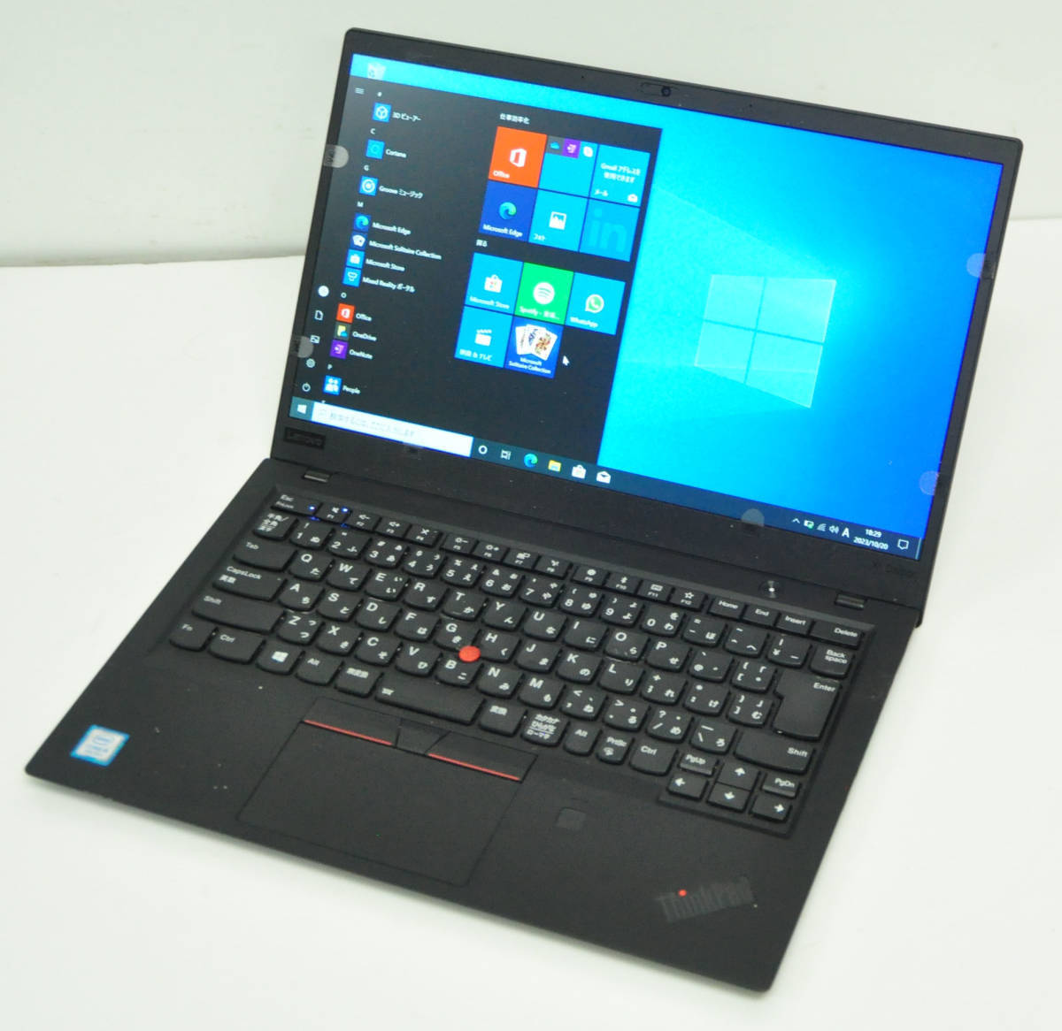 ♪ 良品 上位モデル ６th Gen LENOVO X1 Carbon ♪ フルHD 第8世代 Corei5-8250U メモリ8GB NVMe 256GB Wlan カメラ Office2019 Win11_画像1