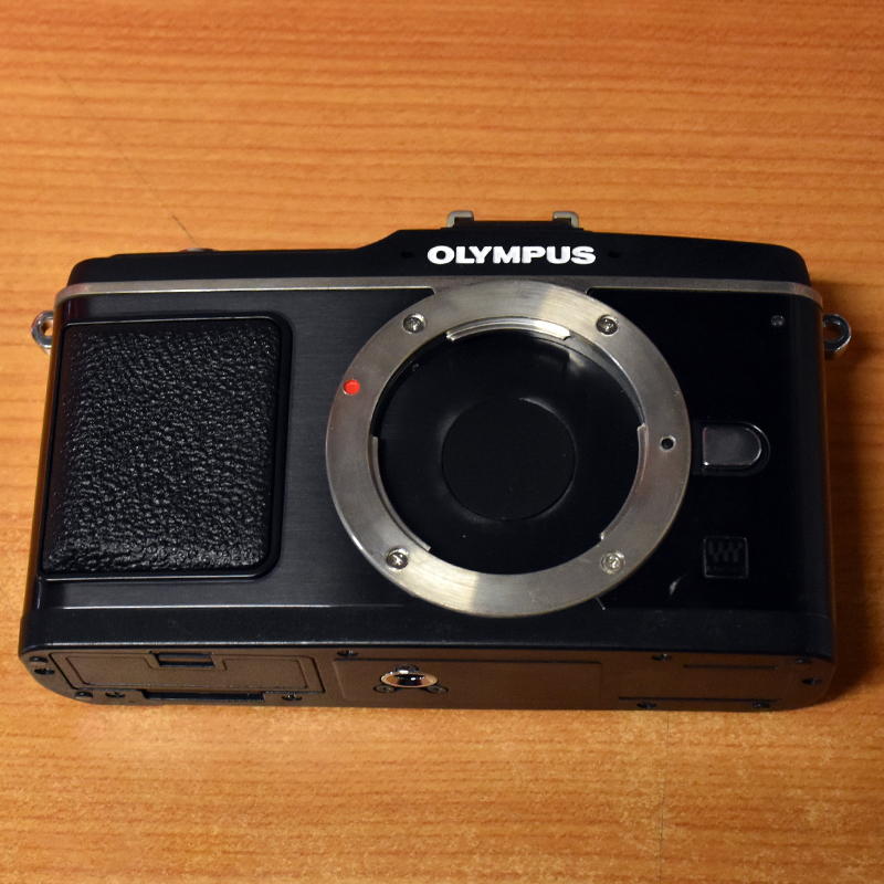 ★ オリンパス OLYMPUS E-P2 ブラック ボディ 店頭展示 模型 モックアップ 非可動品 現品 R00076_画像1