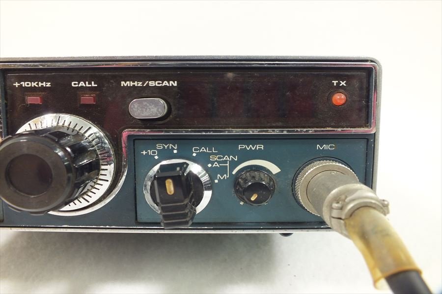 □ FDK 福山電気工業 MULTI-700D 無線機 中古 現状品 240206G6321の画像4