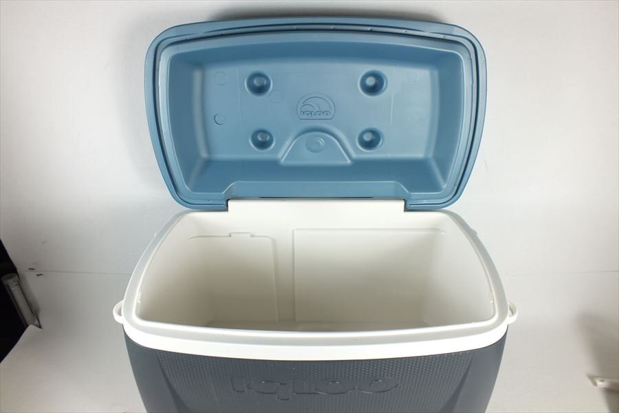 * IGLOOi glue MAX COLD 58L cooler-box used present condition goods 240401Y8222