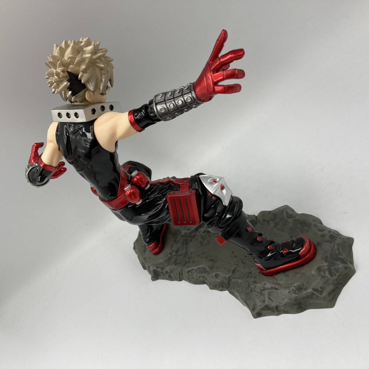 【中古】ARTFX J 爆豪勝己 Limited color edition 1/8スケールフィギュア 1円～_画像6