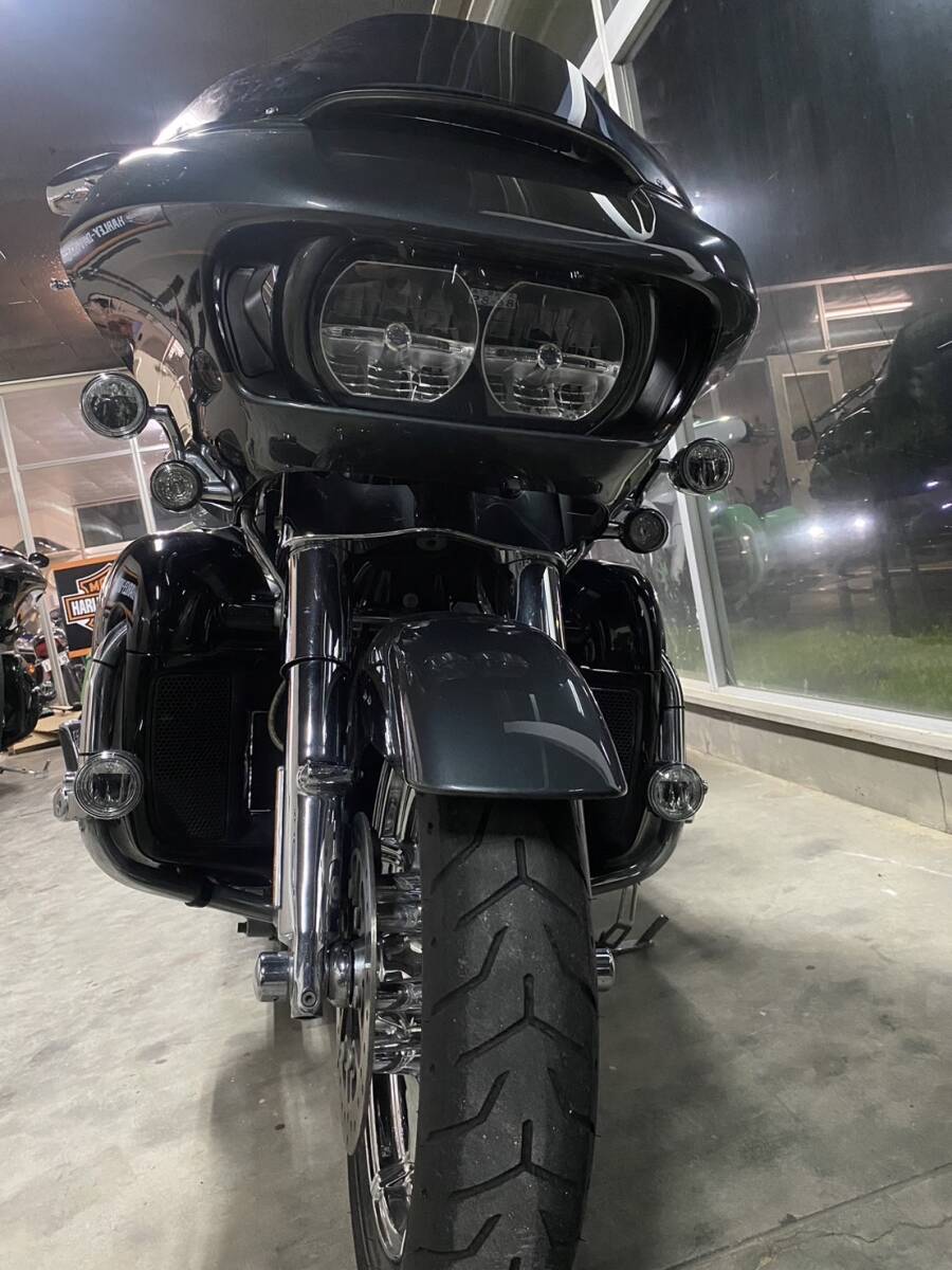Harley-Davidson touring модель CVO FLTRUSE Road Glide Ultra б/у техосмотр "shaken" 1 год имеется 