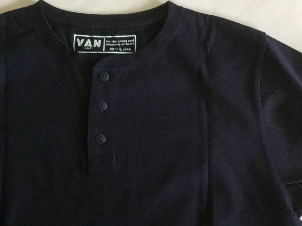 free shipping! summer ivy!VAN JAC Van ja Kett Henley neckline T-shirt badge collection!VAN JACKET INC.