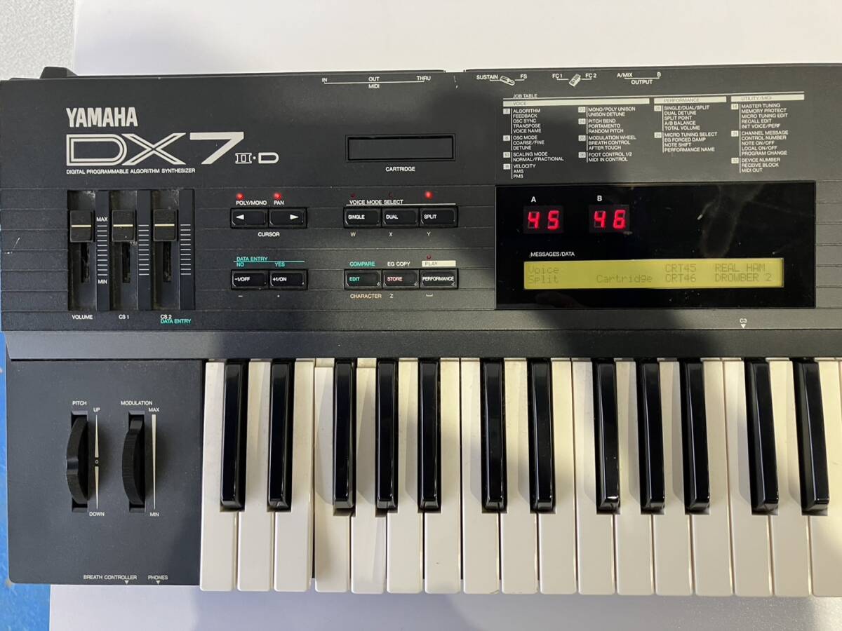 夏玄201 ジャンク品 YAMAHA ヤマハ シンセサイザー DX7 Ⅱ-D デジタルprogrammable Algorithm Synthesizer 名機 鍵盤楽器 音楽機材 現状品の画像2