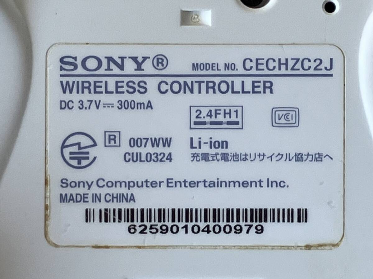 吉玄M102 小家電まとめ BOSS エフェクター マイク コントローラー ワイヤレスイヤホン HDMI 無線機 等 動作未確認 _画像4
