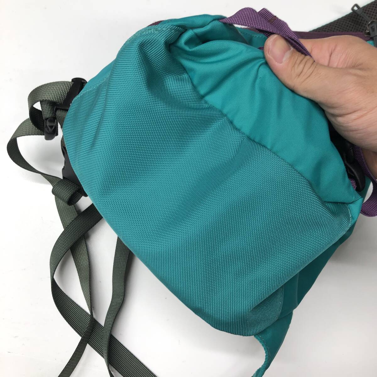 パタゴニア アトムスリングバッグ 廃盤希少品 ボディバッグ ワン パタゴニア アトムスリングバッグ 廃盤希少品 ボディバッグ ワン