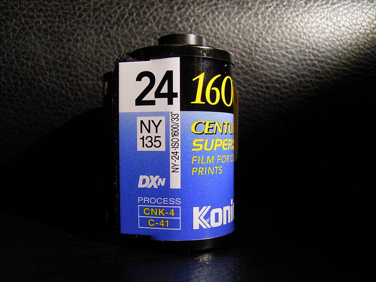 コニカカラー KONICA CENTURIA SUPER 1600 24枚撮り 未使用 期限切れの画像2