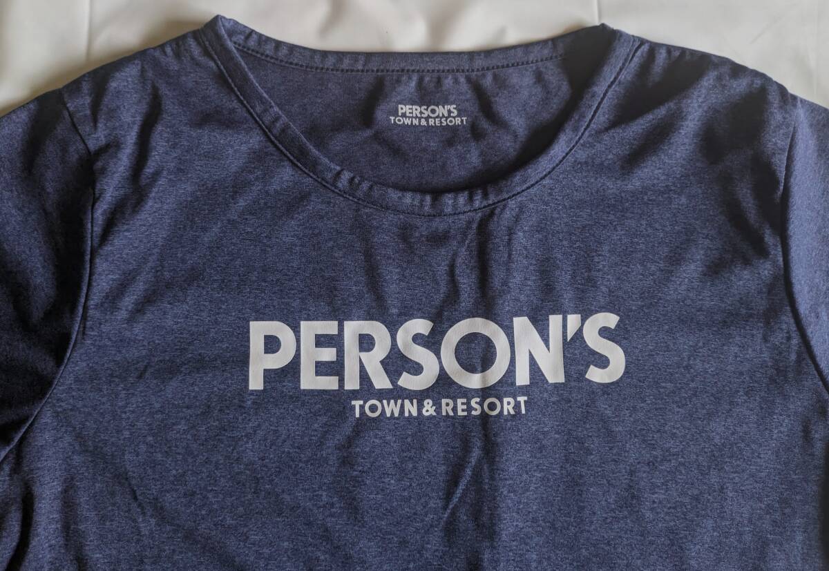 未使用 PERSON'S パーソンズ タウン&リゾート レディース 半袖Tシャツ スポーツ ヨガ さらさら 丸首 ネイビー?色系 伸縮 着丈61 身幅48 M_首元、文字、ロゴ?です