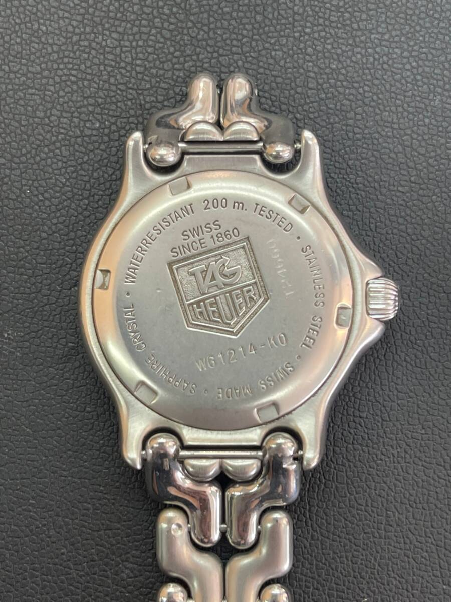 TAG Heuer プロフェッショナル WG1214-K0 メンズ腕時計　200METERS デイト クオーツ 黒文字盤 メンズ腕時計 現状品（SMS1423SM)_画像2