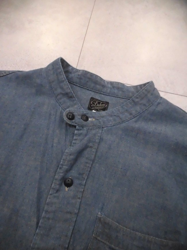 美品/DALEE'S & Coダリーズ/デラックスウエア Band Collar Shirt バンドカラー シャンブレーシャツ16 1/2 メンズ/長袖シャツ/ブルー/日本製の画像5