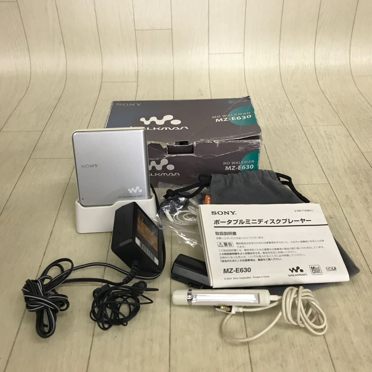 B1997 operation goods MD reproduction has confirmed SONY MZ-E630 MD WALKMAN PORTABLE MD PLAYER MDLP Sony Walkman portable MD player with charger .
