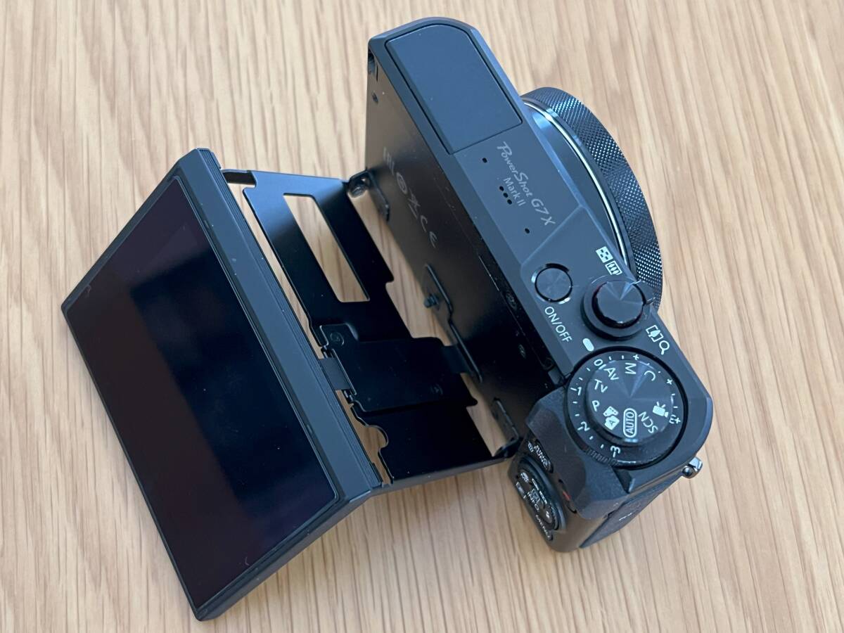 Canon PowerShot G7X MarkⅡ　8.8-36.8mm 1:1.8-2.8 コンパクトデジタルカメラ_画像4