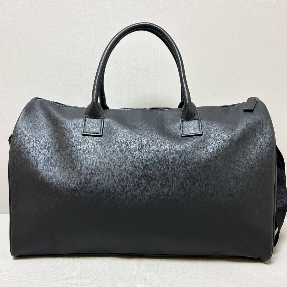 【未使用/超希少】Ermenegildo Zegna エルメネジルドゼニア ボストンバッグ 2way ショルダー 大容量 メンズ ブラック レザー ストライプ 黒_画像3