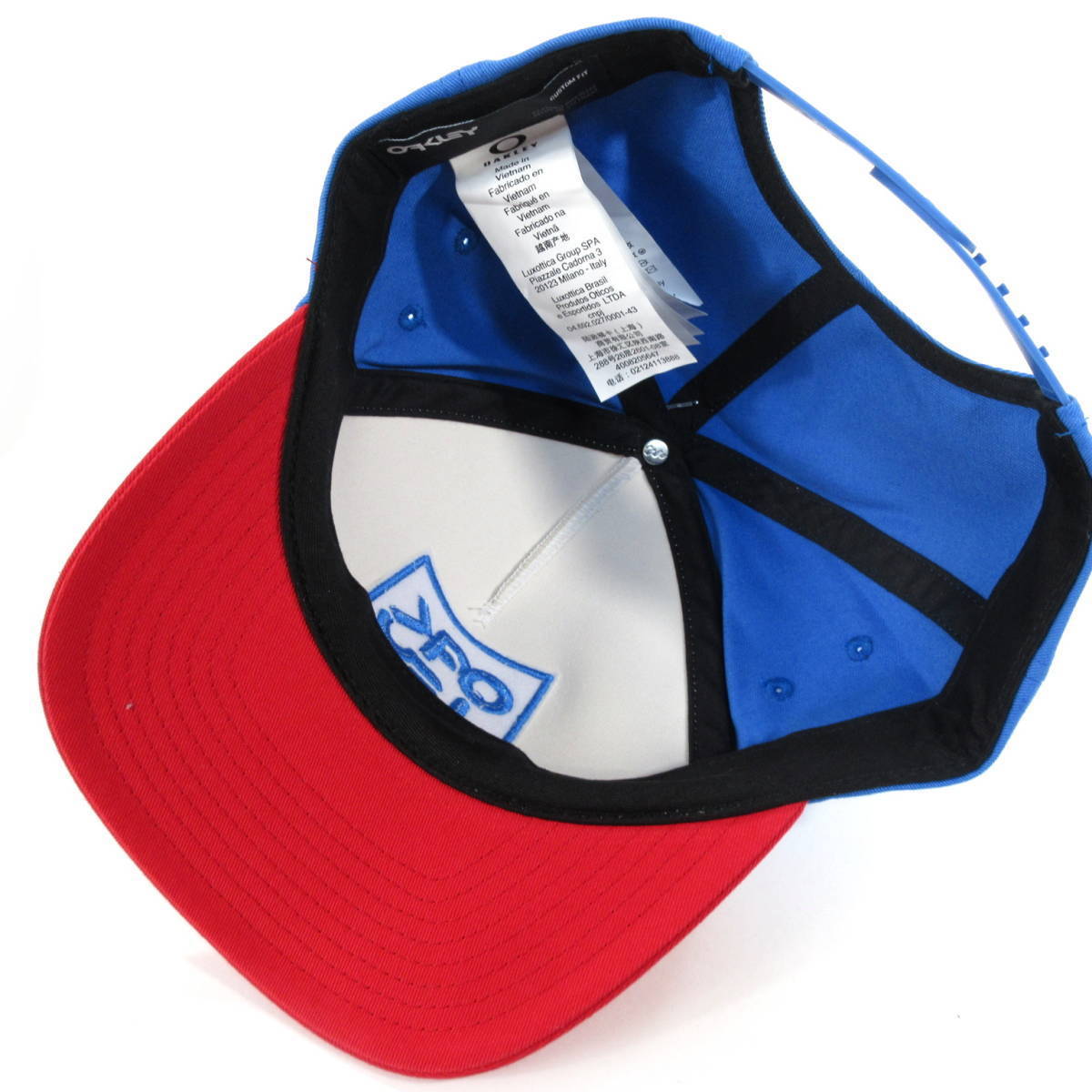 新品◆OAKLEY◆SNAPBACK LOGO HAT フリーサイズ 青/白/赤◆オークリー ゴルフキャップ 帽子 スナップバック ロゴ刺繍◆J1850d_画像4