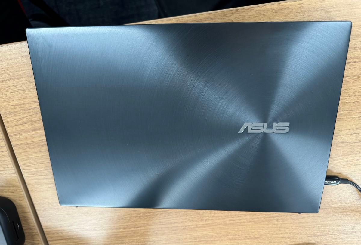 【バッテリー100%超格安出品！】ASUS Zen Book ノートパソコン