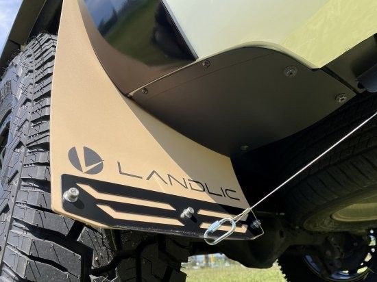 150プラド後期車用 マッドフラップ(サンドベージュ) ランド 150プラド後期車用 マッドフラップ(サンドベージュ) ランド