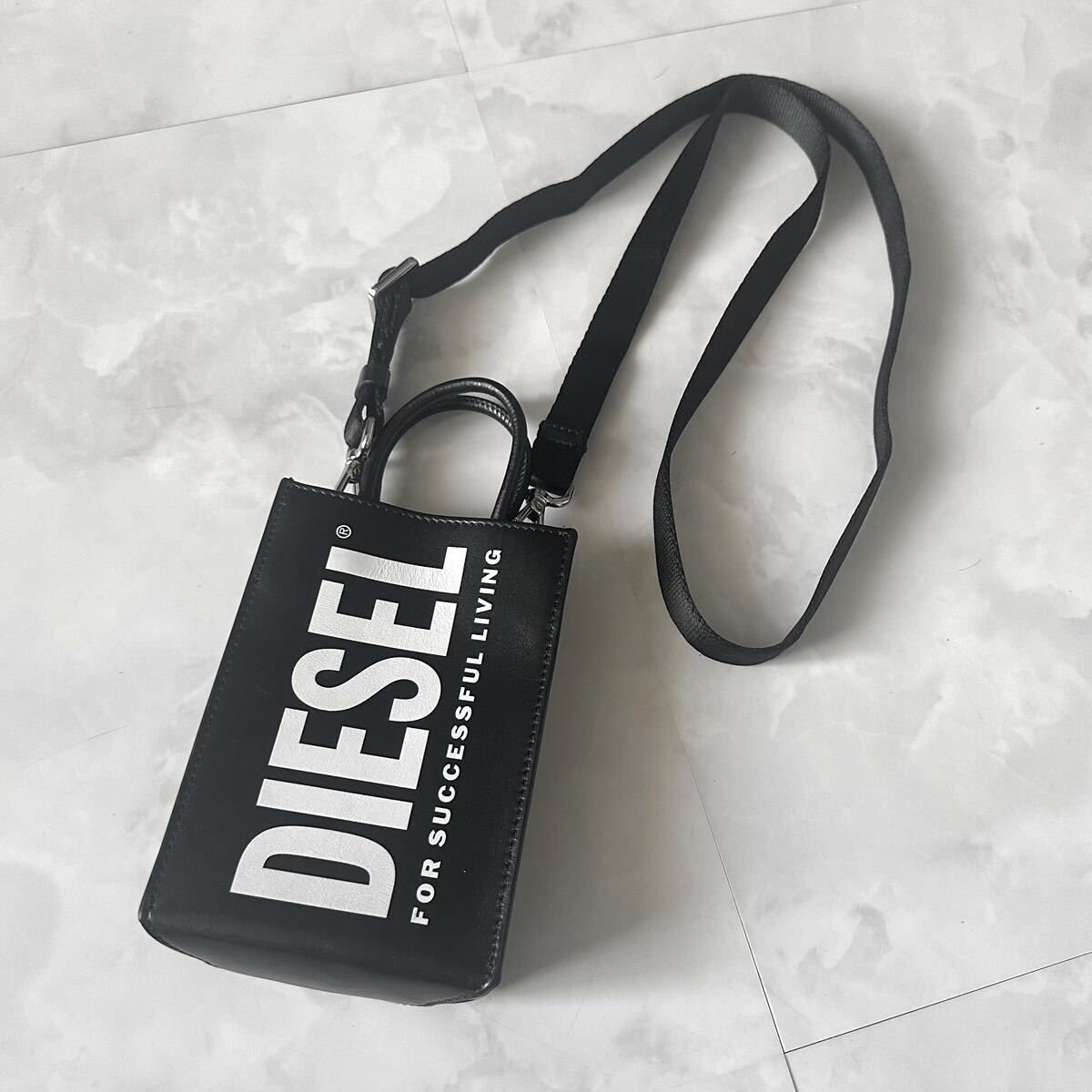 【DIESEL】 3D SHOPPER M ショッパー バッグ ショルダーバッグ ディーゼル ショッパー バッグ ハンドバッグ_画像1