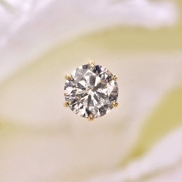 【新品・未使用】1円～最落無 天然ダイヤモンド 計0.70ct,ミニ鑑別付,K18YG シンプルデザイン 大粒 ダイヤモンド スタッドピアス_画像4