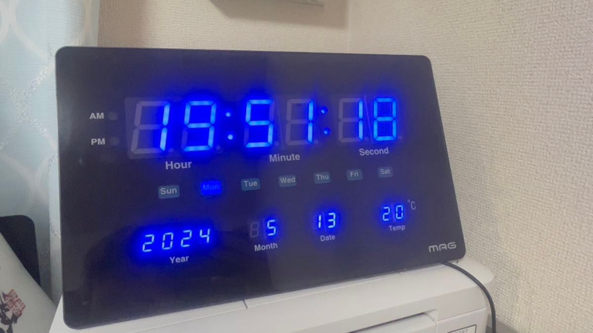 【最新版 】 MAG デジタル時計 デジブルー 掛け時計 壁掛け時計 LED