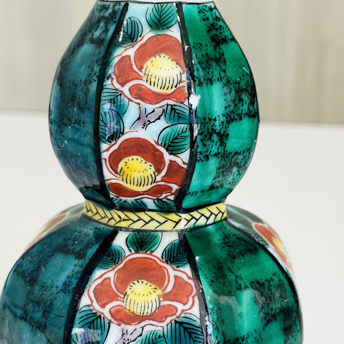 NA6454 Kutani . три антиквариат керамика Kutani изделие прикладного искусства бутылочка для сакэ посуда для сакэ .... чашка саке ... старый изобразительное искусство старый .. осмотр K