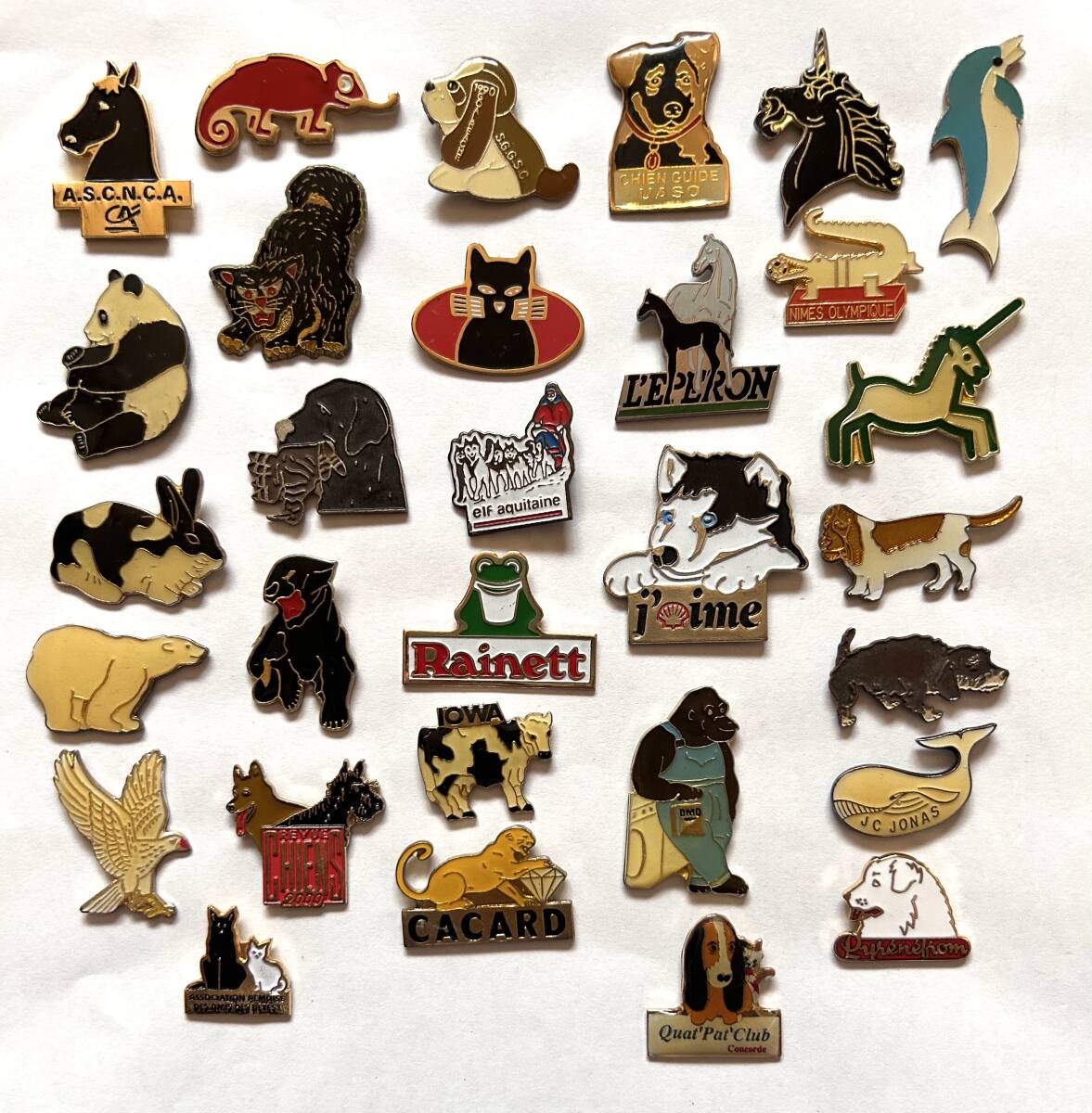  France miscellaneous goods * pin z pin badge animal * character 30 piece set *