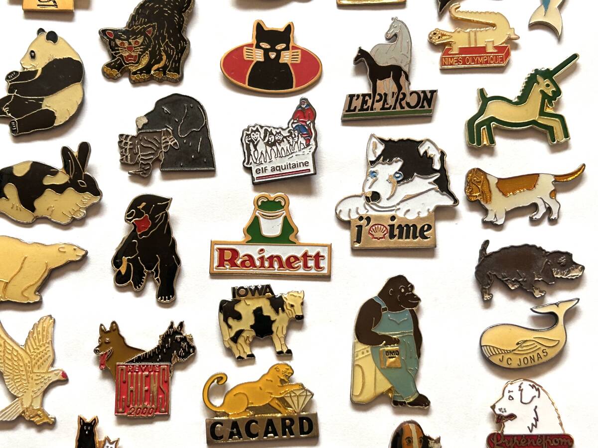  France miscellaneous goods * pin z pin badge animal * character 30 piece set *