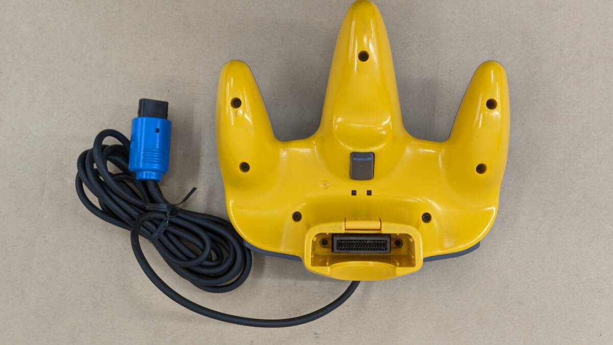 *D133/ used liquidation!! NINTENDO64 Pikachu specification body / electrification, operation verification ending * controller, stick . with defect 