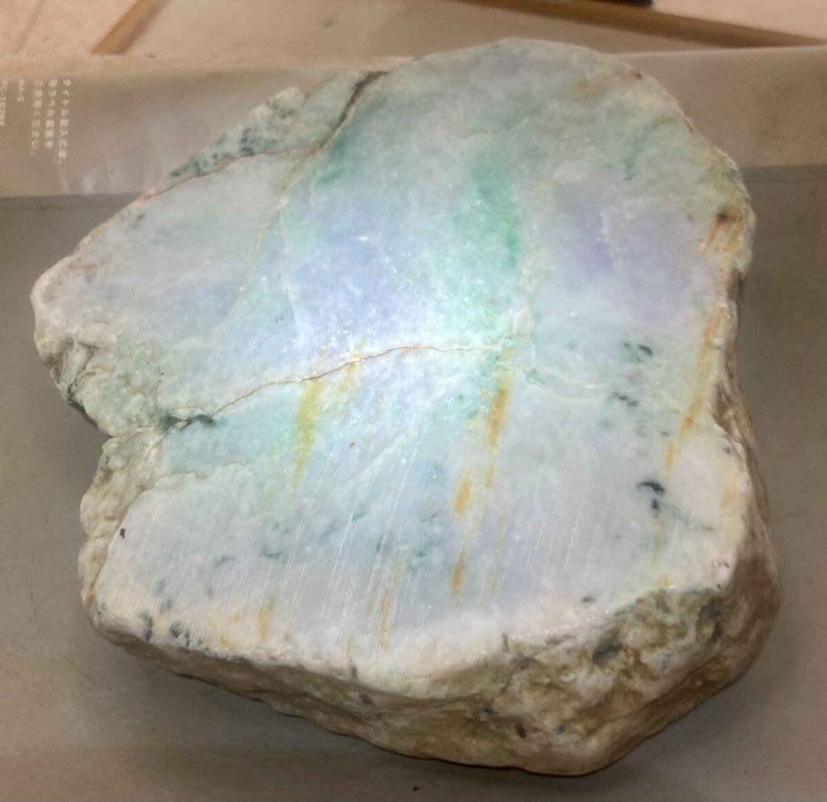 ... камень  природный   зеленый ＆ лаванда  шт.  ... камень 3.20kg1 поверхность  ... нет ［JADEITE］