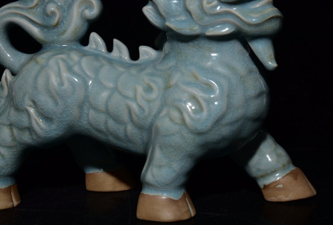 磁器 中國 宋代 汝窯 天青釉 瑞獣麒麟一対 鎮宅辟邪 招財進寶 唐 磁器 中國 宋代 汝窯 天青釉 瑞獣麒麟一対 鎮宅辟邪 招財進寶 唐