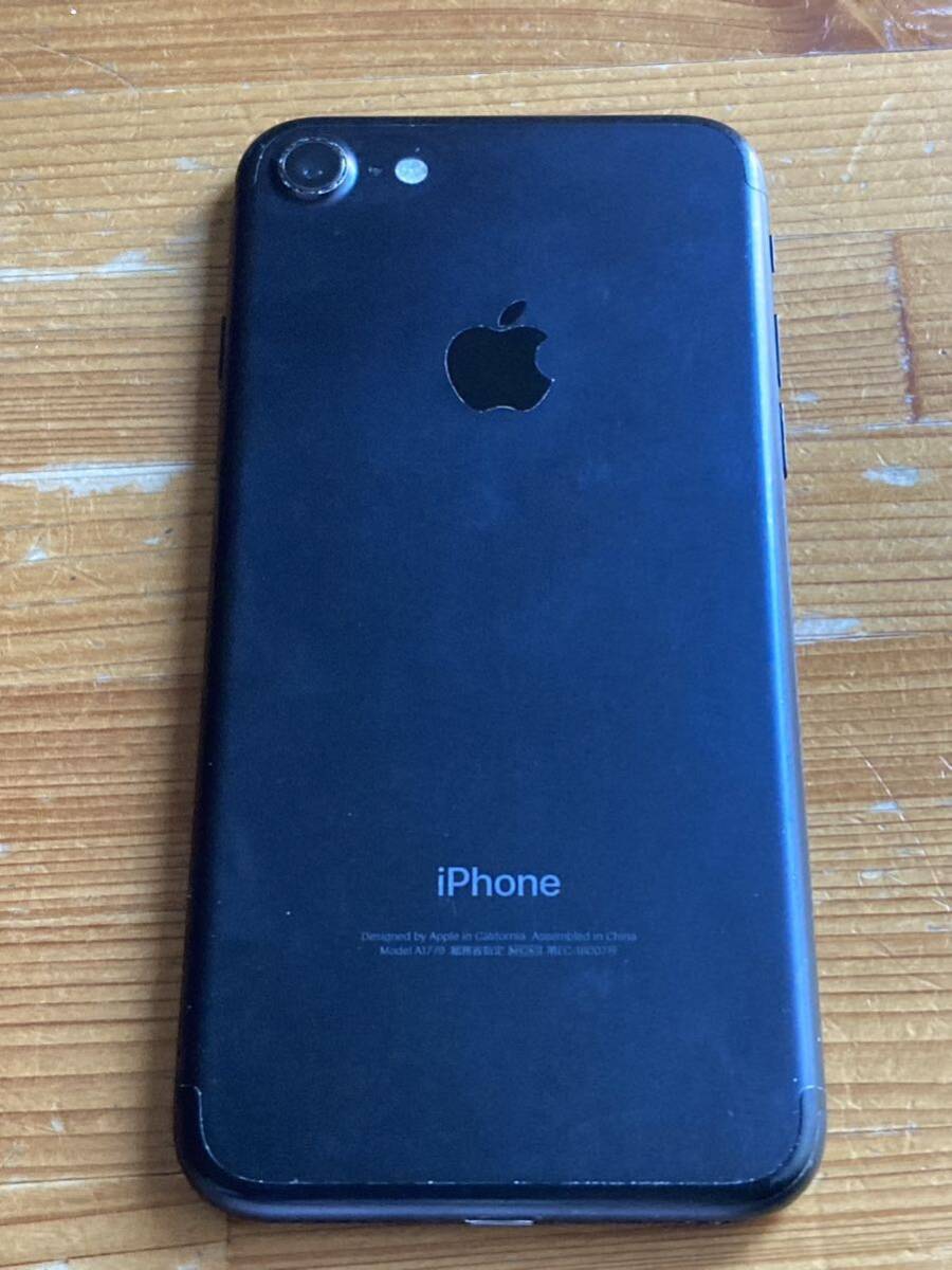 Apple iPhone 7 SIMフリー ブラック の画像3